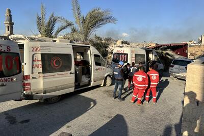UNA-UK and partners deliver basic medical and hygiene supplies, food and water to critical patients, caregivers and staff who were evacuated from Kamal Adwan to the Indonesian hospital in North Gaza that is non-functional. 30 December 2024. Credit: UNA-UK/Jonathan Whittall